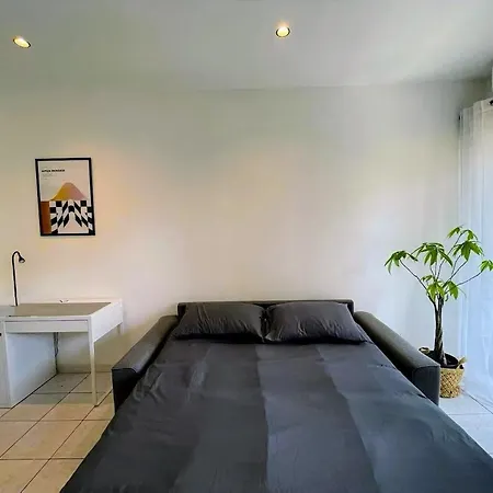 Joli Au Bord De 아파트 니스