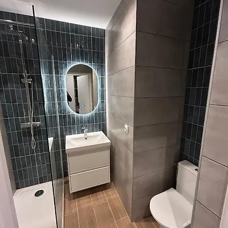 Joli Au Bord De Nizza